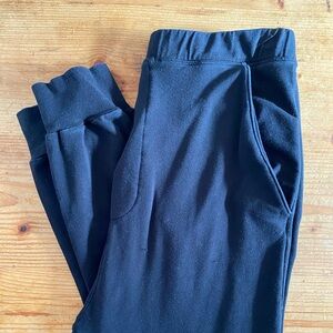 Frank & Eileen Tee Lab Women’s black sweatpant with pockets size small